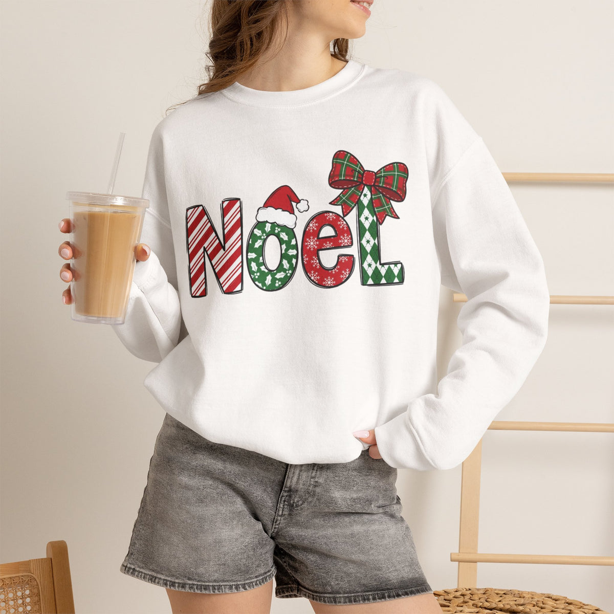 Noel Christmas Sweatshirt, Retro Christmas Sweatshirt, Noel Sweater, Christmas Bow Sweatshirt, Plaid Santa Hat Shirt, Holiday Gift for Her
