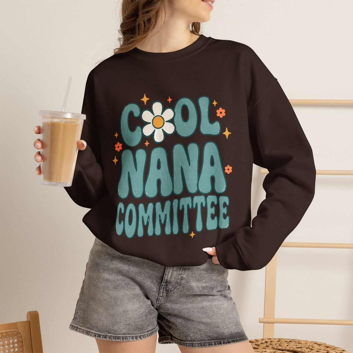 Cool Nana Committee Sweatshirt, Retro Grandma Crewneck, Daisy Flower Nana Gift, Mothers Day Gift for Grandma, Pregnancy Announcement