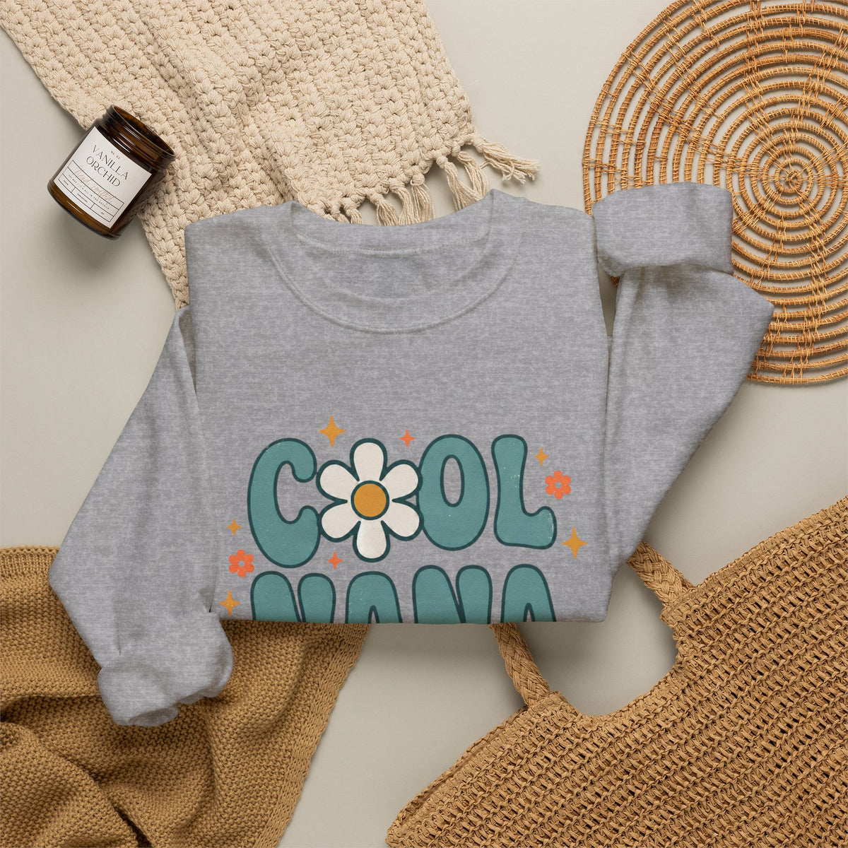 Cool Nana Committee Sweatshirt, Retro Grandma Crewneck, Daisy Flower Nana Gift, Mothers Day Gift for Grandma, Pregnancy Announcement